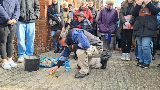 2023-03-06 Stolpersteinverlegung (Foto: Bernd-Volker Brahms)