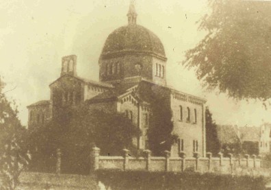 Synagoge Leer Foto: Stadtarchiv Leer (StadtA LER - N/V WehnA-01 - Wehner, Albert (DIA-Sammlung))